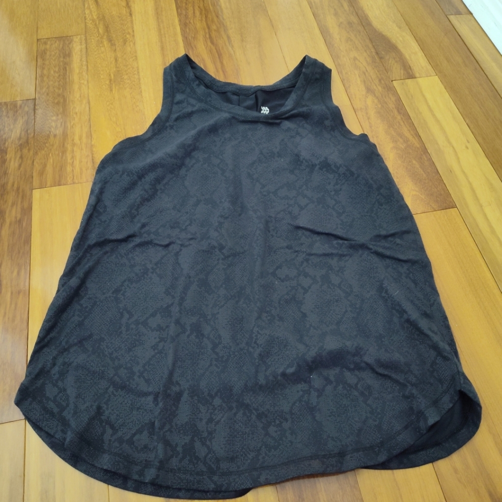 All in Motion Black Boxy Tank Top Relaxed Fit